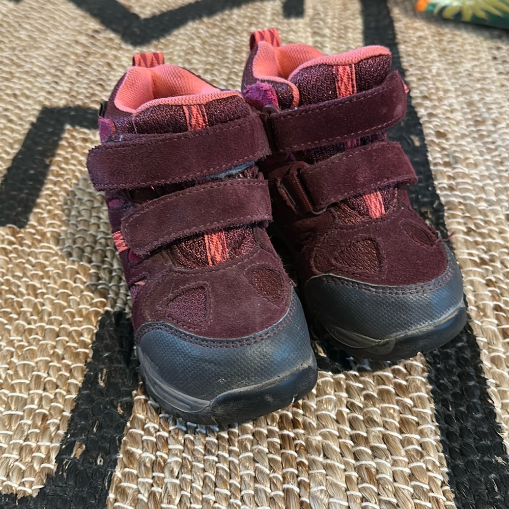 Toddler girls LL Bean hiking boots